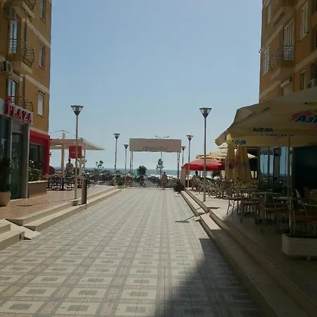 Ke Plaza Shëngjin